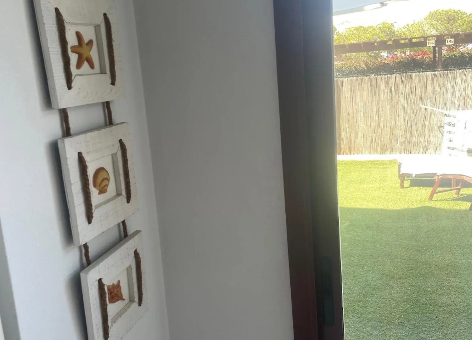 Apartment Bajo Con Jardin En Primera Linea De Playa Playas de Vera Spain