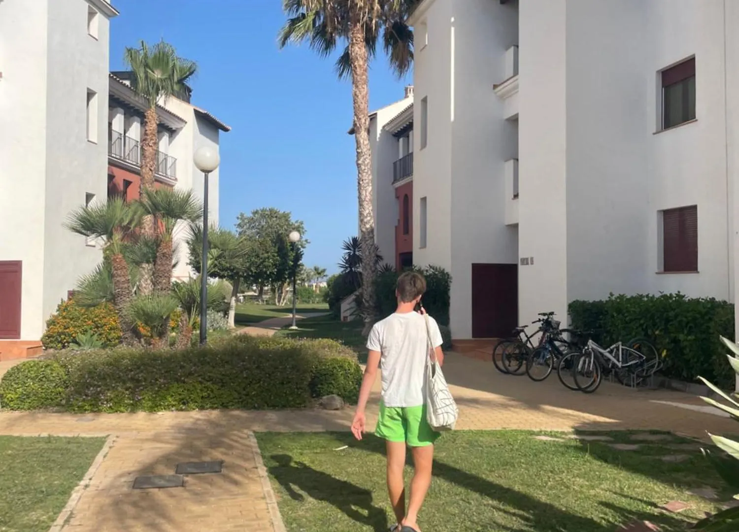 Bajo Con Jardin En Primera Linea De Playa Playas de Vera Apartment