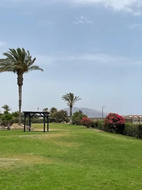 Apartment Bajo Con Jardin En Primera Linea De Playa Playas de Vera